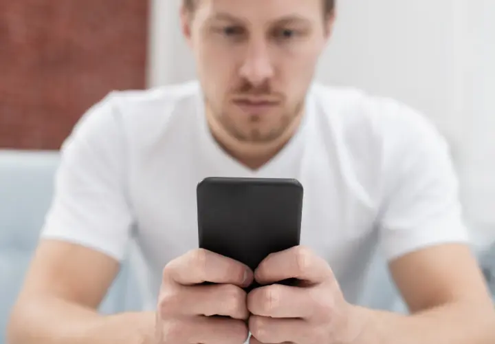 Los penaltis digitales en el móvil: en el navegador