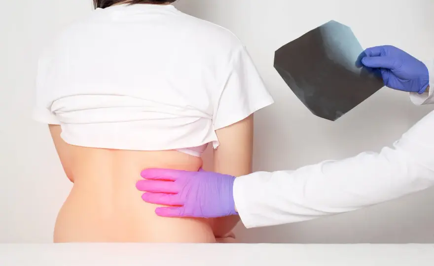 Dolor en costillas y espalda - ¿Cuándo preocuparse?