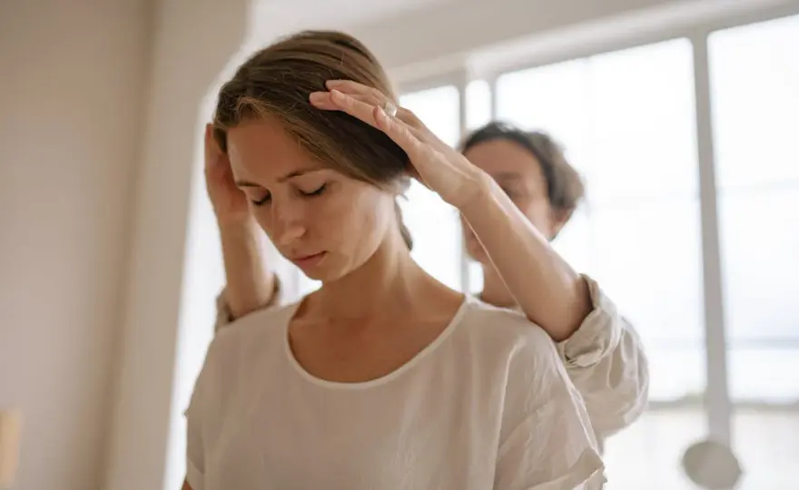 Distonía cervical - ¿No es solo una contractura? Guía completa